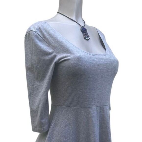 Sparkle & Fade Dress Women's Medium Gray Scoop Neck Fit & Flare Mini Skater - Picture 5 of 16